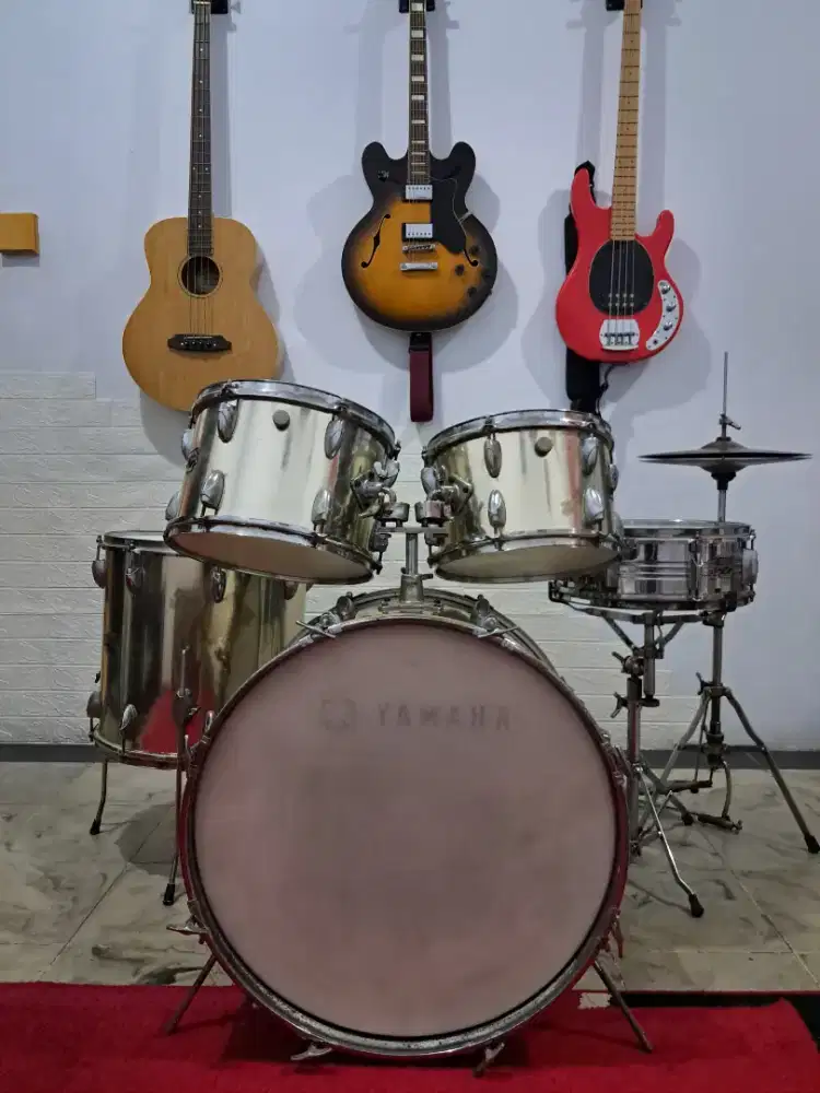YAMAHA YD-700 ORIGINAL MADE IN JAPAN 1971