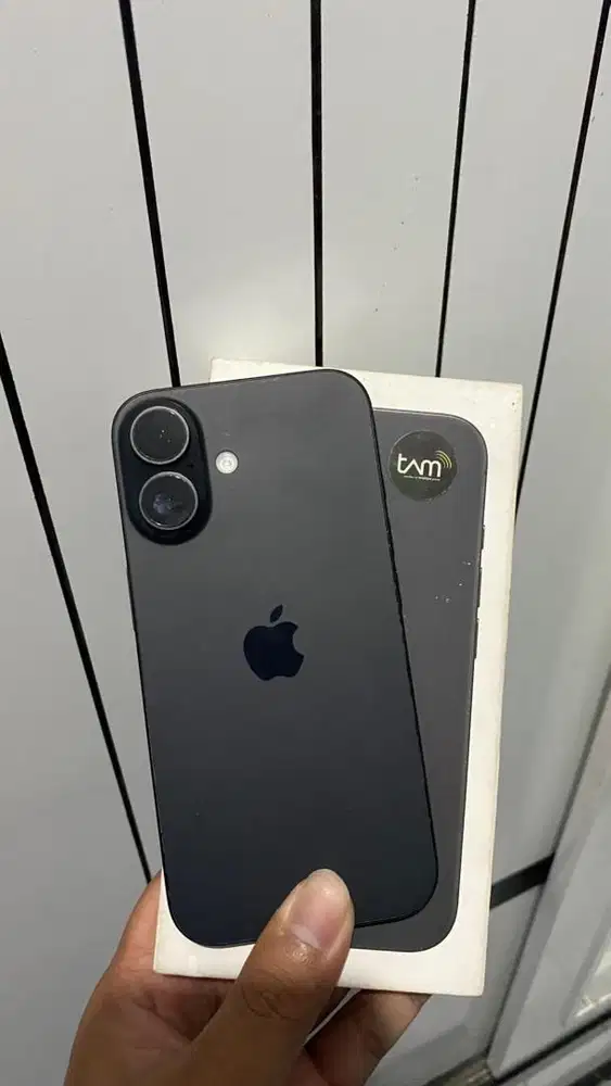 iPhone 16 128GB iBox