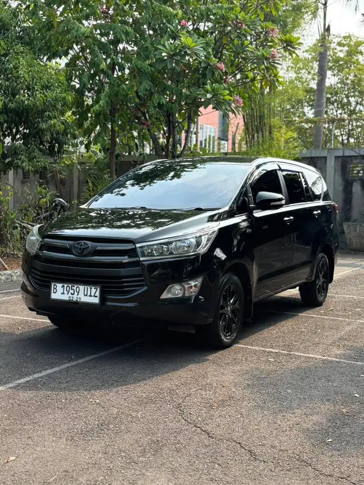 Toyota innova G bensin 2017