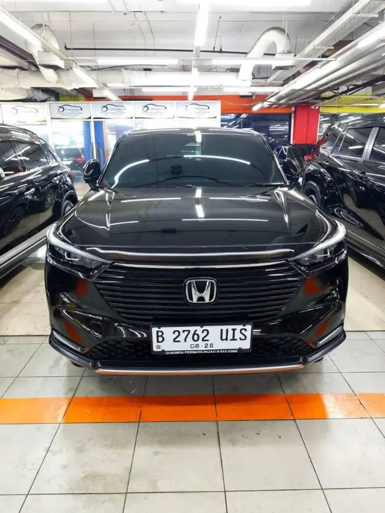 Honda HRV SE 2023 matic km27rb dp ringan good condition