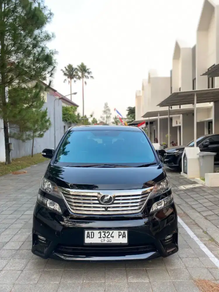 [76rb KM] Vellfire Z Premium Sound CBU 2010 Low KM
