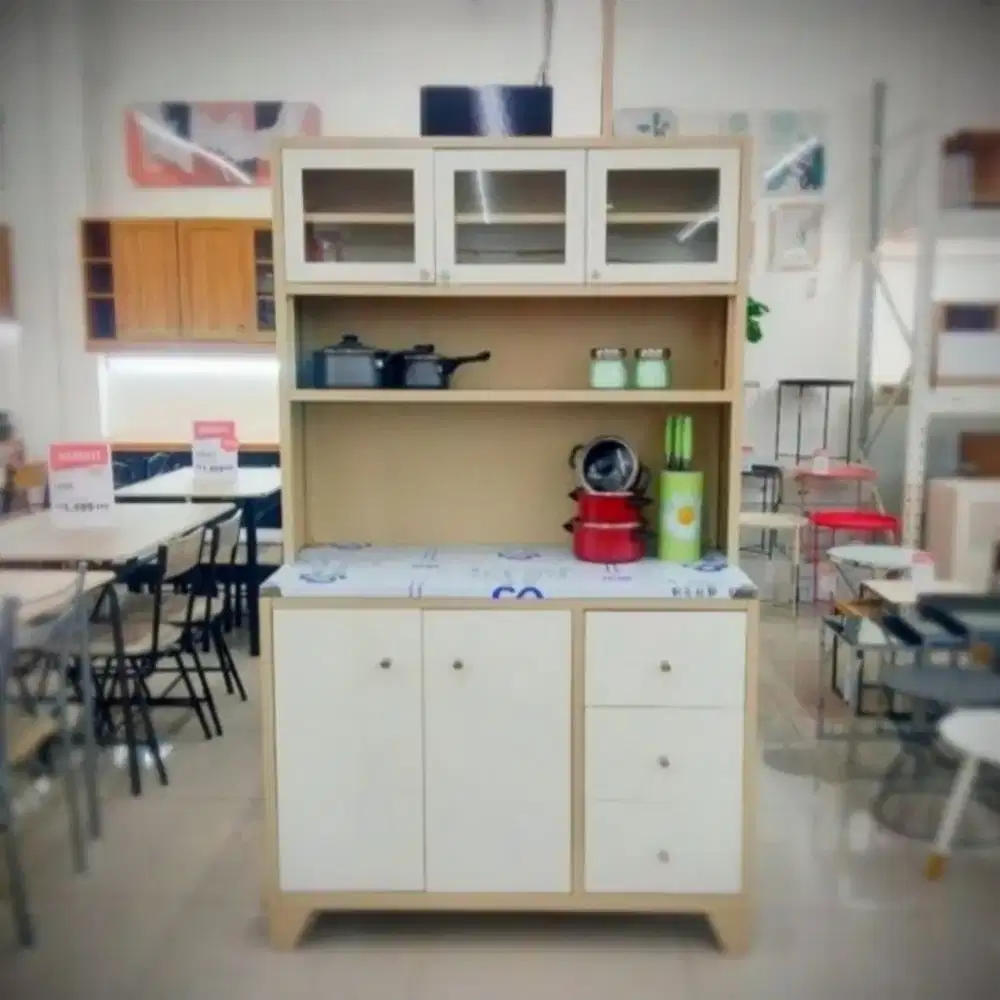 Lemari kabinet dapur