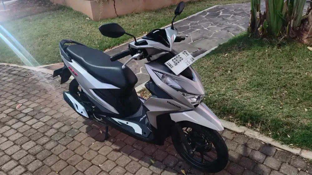 Beat Deluxe Thn 2021 Istimewa Silver Mulus