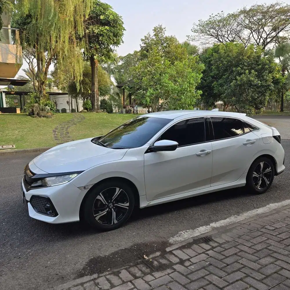 Honda Civic Hatchback 2018 Bensin