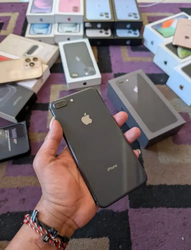 iPhone 8 Plus 64Gb ex iBox