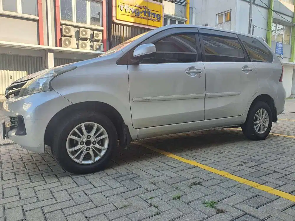 Daihatsu Xenia 2015 Bensin