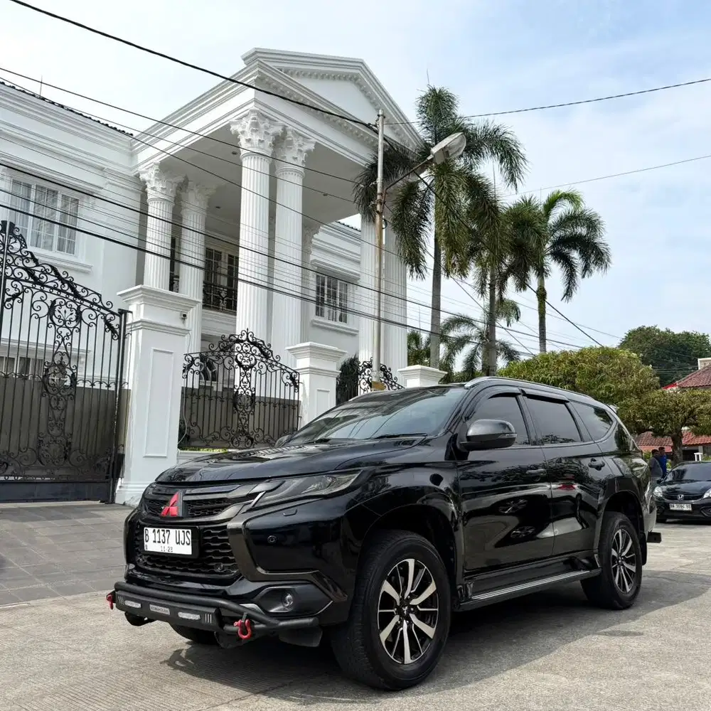 Dp 40 jt pajero sport dakar 2018 istimewa