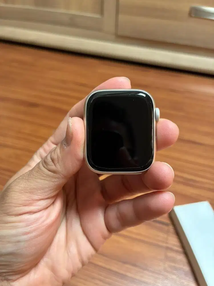apple watch s9 45mm original like new