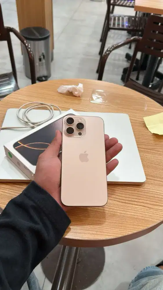 Iphone 16 Promax 256gb Ex Ibox!