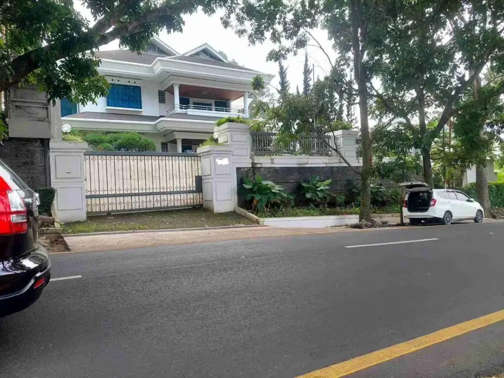 Dijual Rumah mewah dijln Setiabudi.