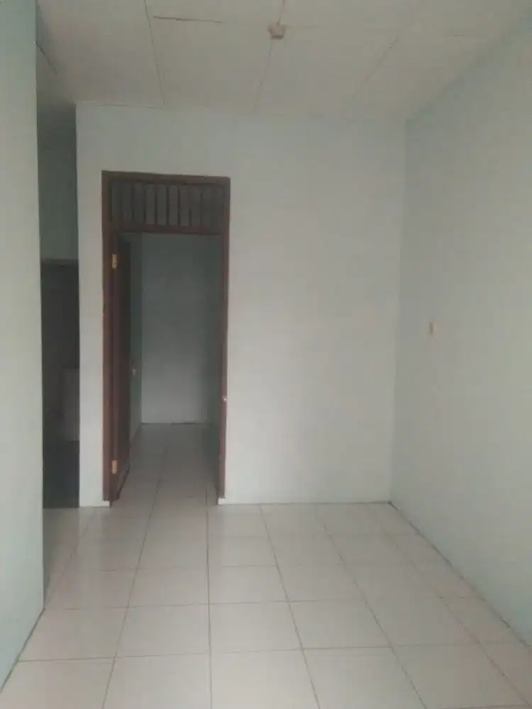 KONTRAKAN 6 BULAN SIAP HUNI AKSES DEKAT SENAYAN