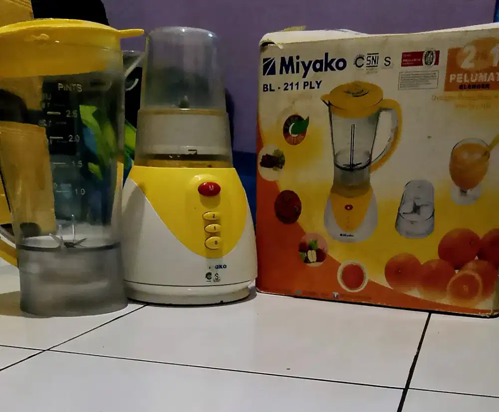 Jual blender Miyako