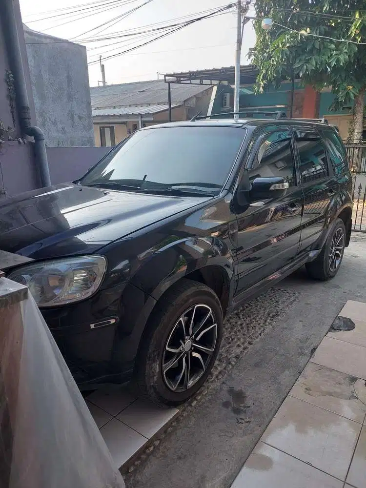 Ford Escape 2012 Bensin