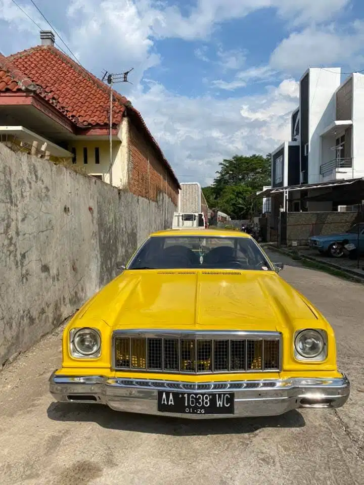 Chevrolet Malibu 1974 kuning jual bu Chevy Malibu Setir Kiri 1973\1975