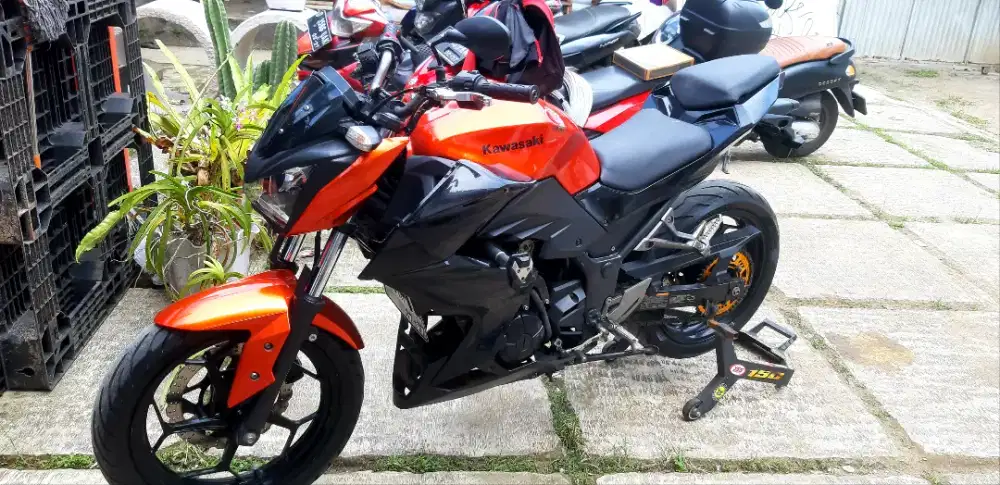Jual Kawasaki Z250 thn 2017