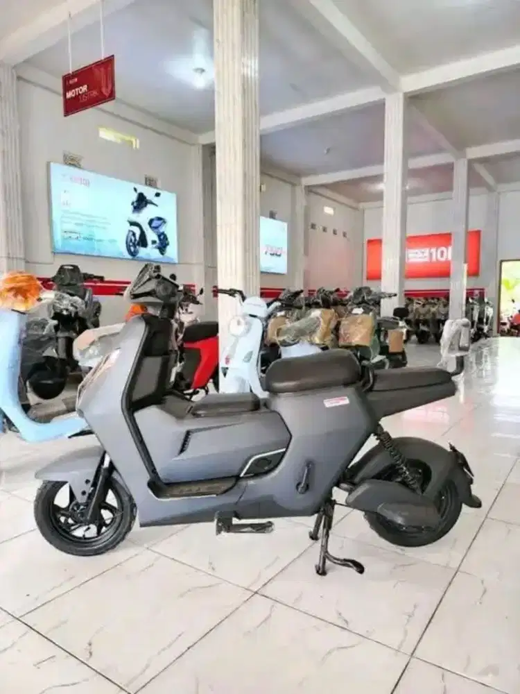 Sepeda motor listrik