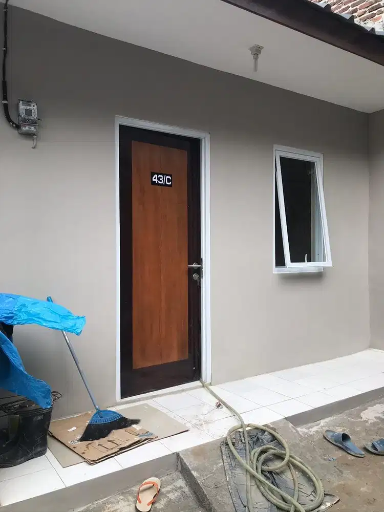 Rumah kontrakan KEBAGUSAN gg WARU