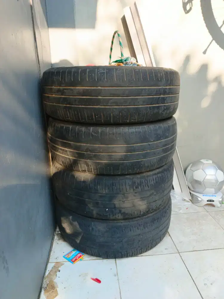 Ban 205/55 R17 Eks Mitsubishi Expander Cross