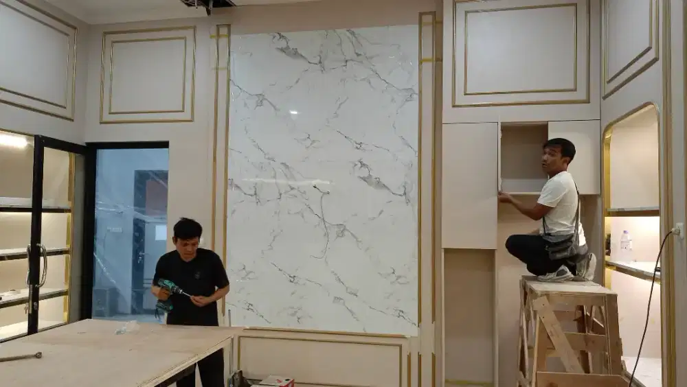 Backdrop tv kitchen set lemari packaging lemari hias