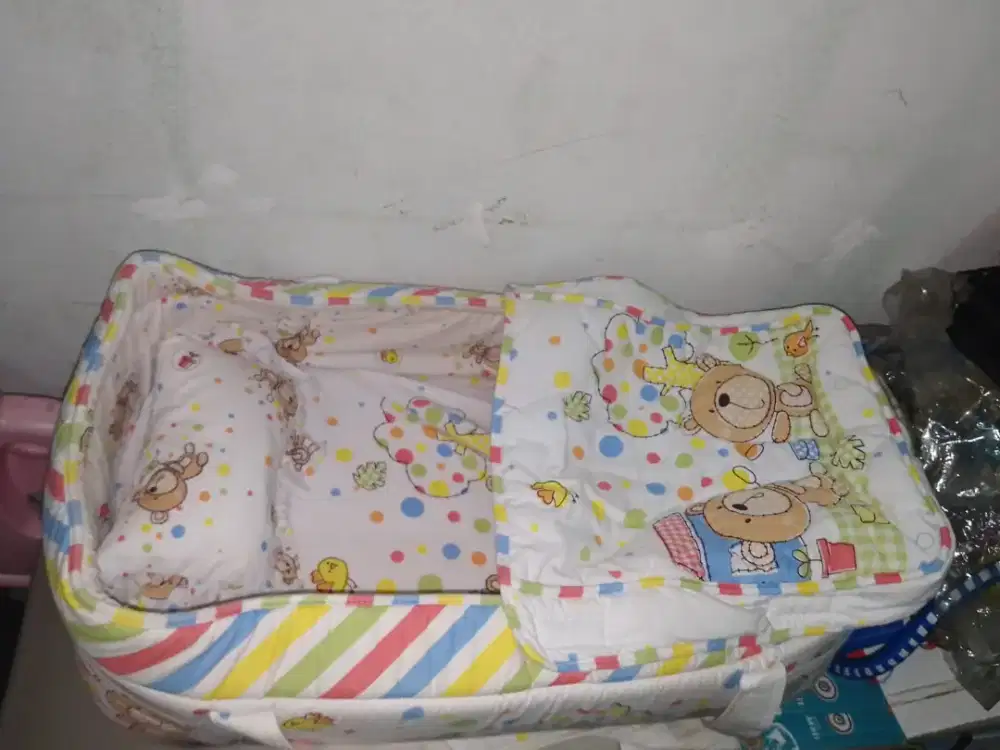 Carry Crib Bayi Portable Teddy Bear 22x32x62 cm
