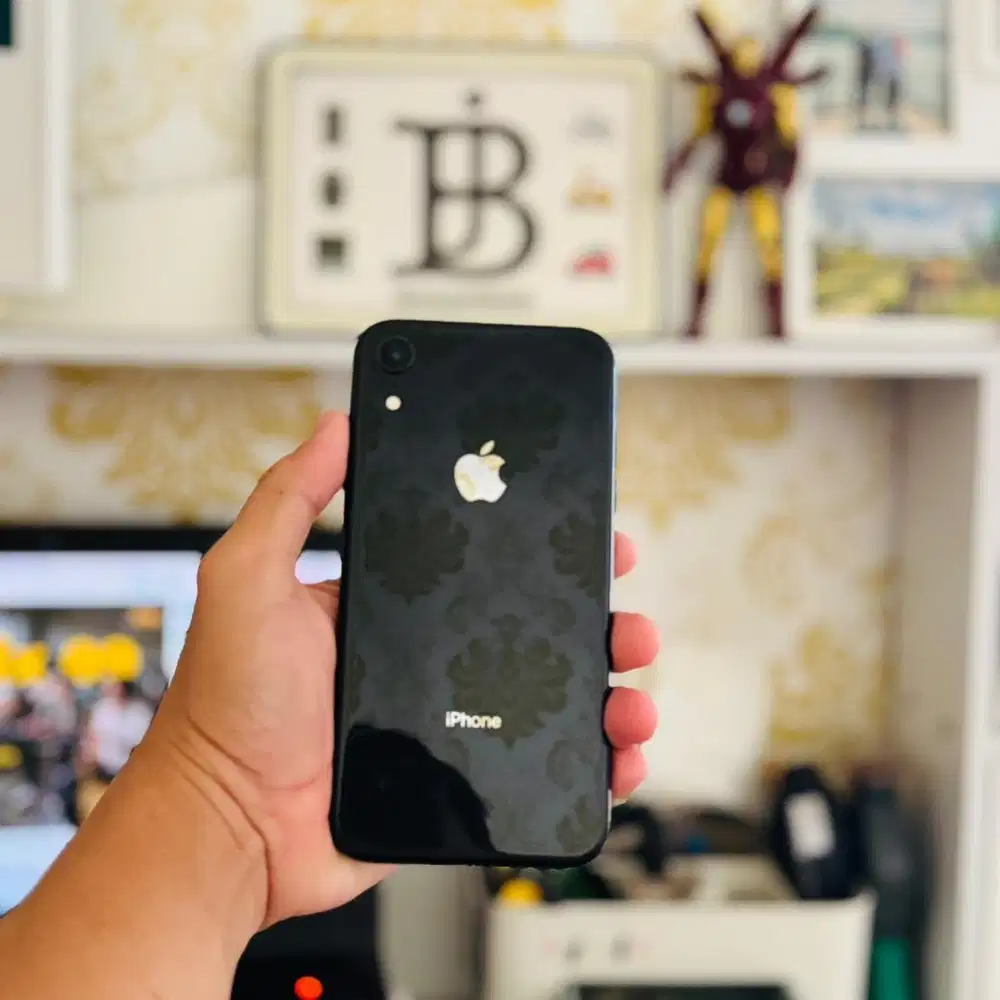 iPhone XR 128gb All operator jual cepaat