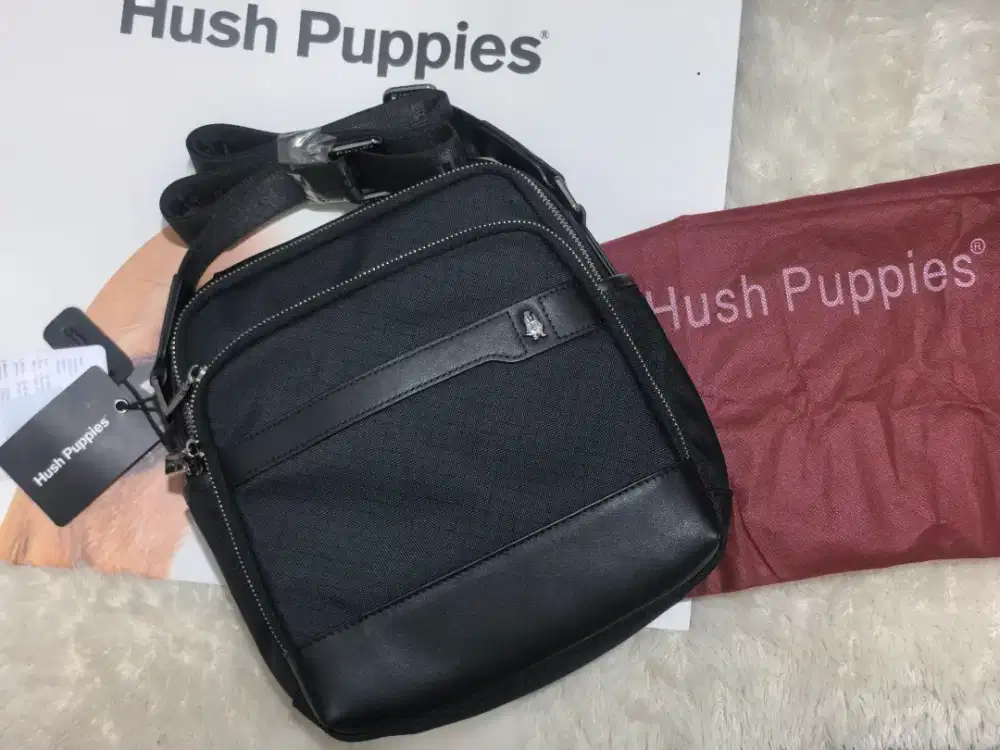 Hush Puppies Original Bahan Nilon + Kulit Asli Kondisi Like New
