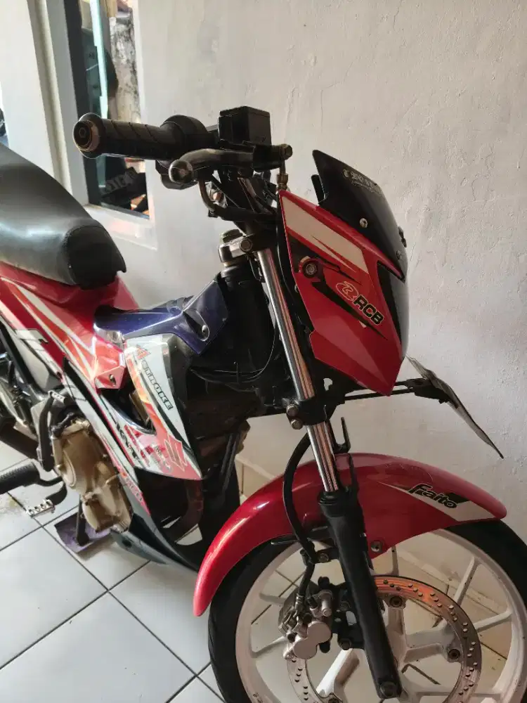 Di jual cepat satria Fu pajak mati