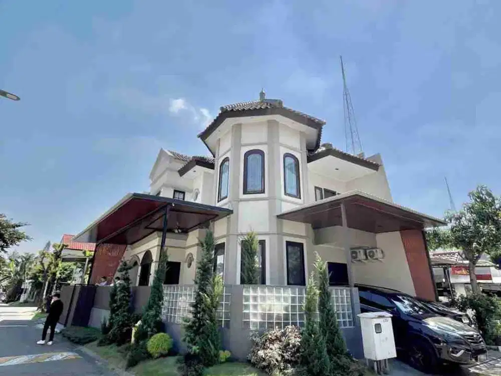 JUAL CEPAT RUMAH SIAP HUNI VILLA VALENSIA POSISI HOOK FURNISH SURABAYA JAWA TIMUR