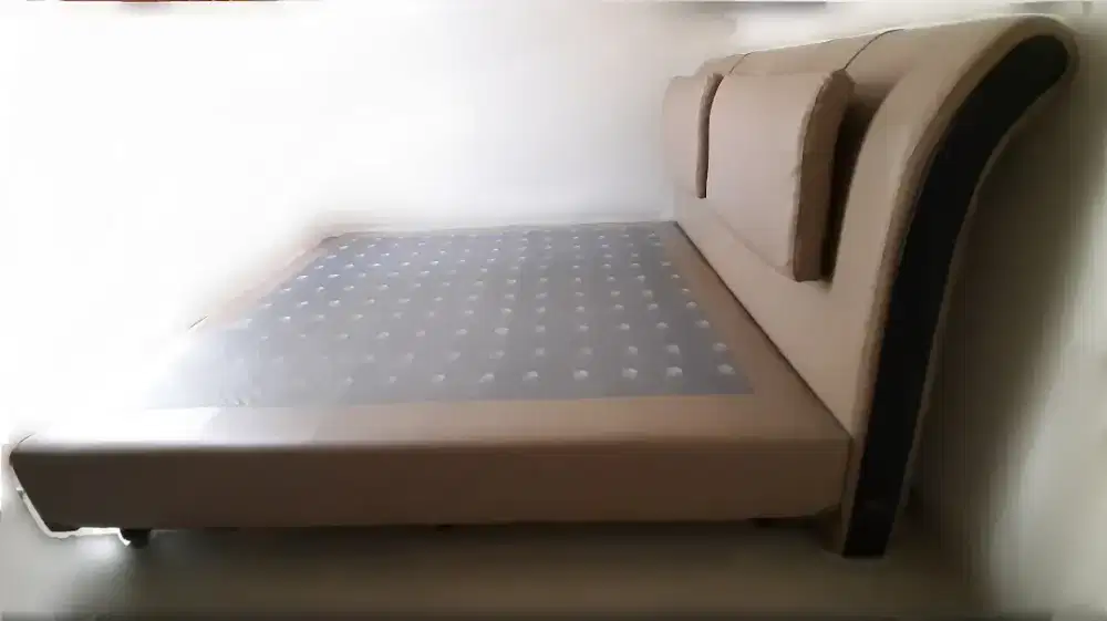 Set dipan headboard spring air