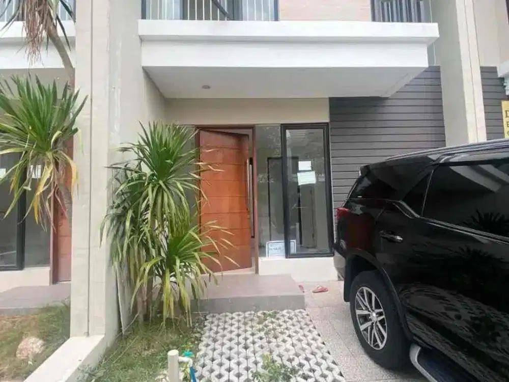 900 juta‼Eumah citraland northwest lake 2 lantai siap huni