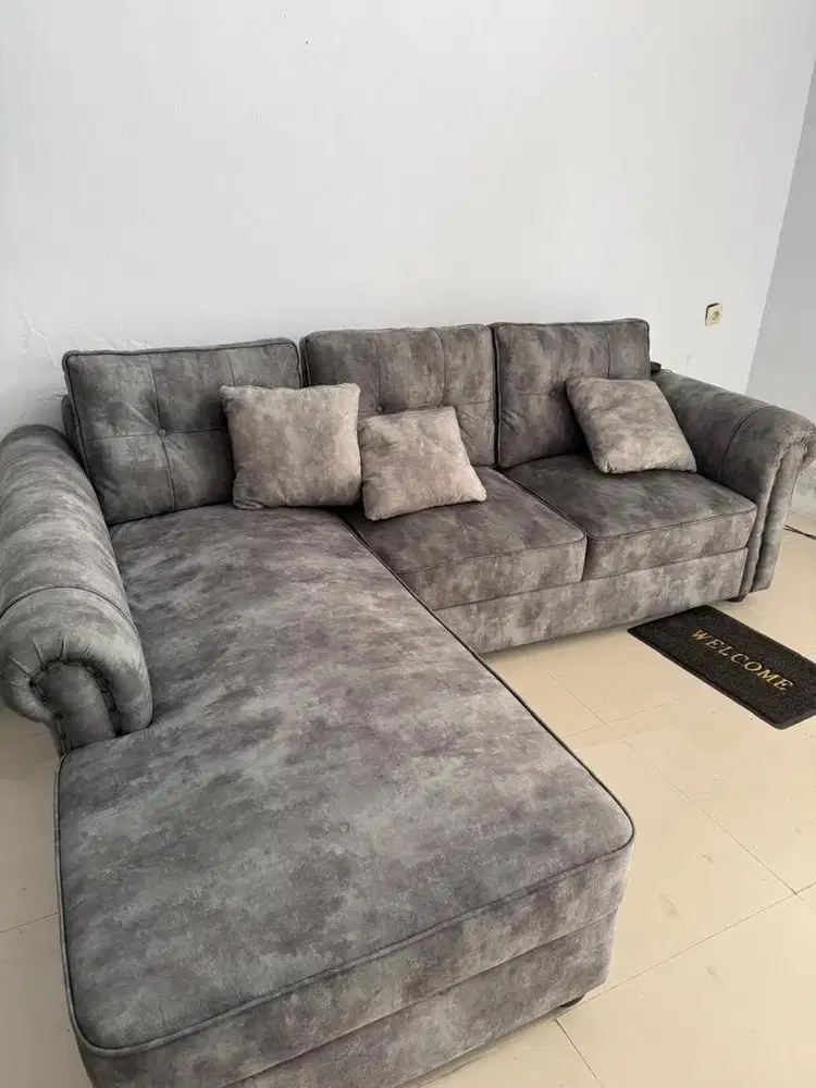 Sofa L bekas warna abu2