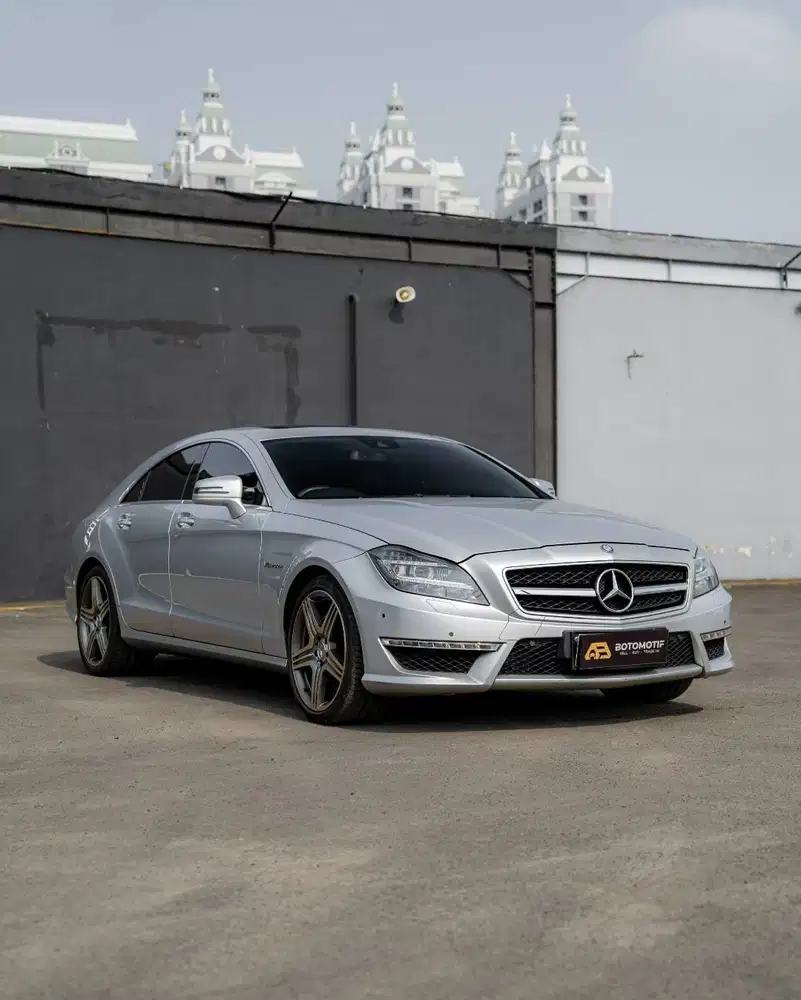 Mercedes-Benz CLS 63 AMG C218 Silver 2011