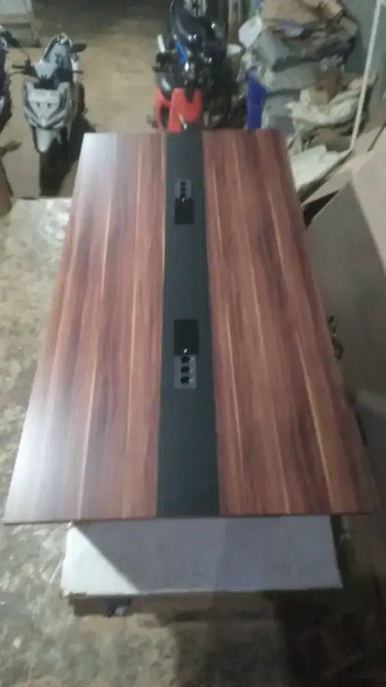 Meja kerja miting custom