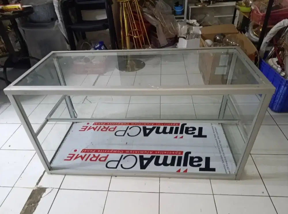 Jual Etalase lauk pauk kondisi second, Lok Pamulang barat, Tangsel