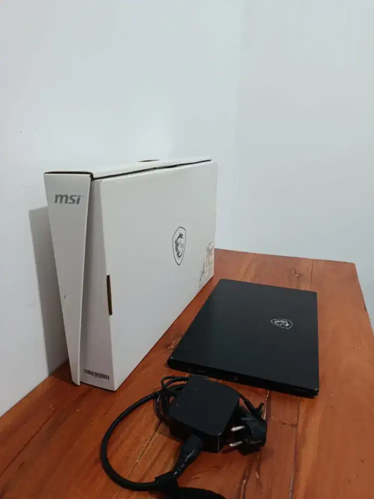 Laptop MSI Modern 15 Core i5 Tahun 2020