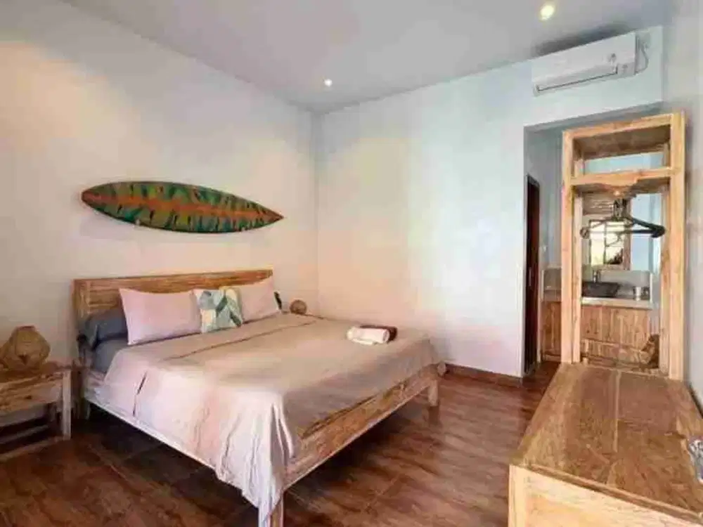 Villa Second Like New Sewa Tahunan di Tanah Barak, Batu Bolong, Canggu