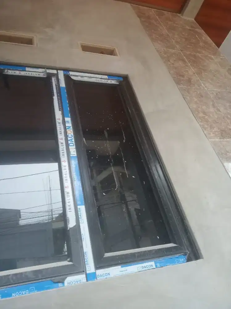 Jasa untuk merenovasi rumah dan perbaikan