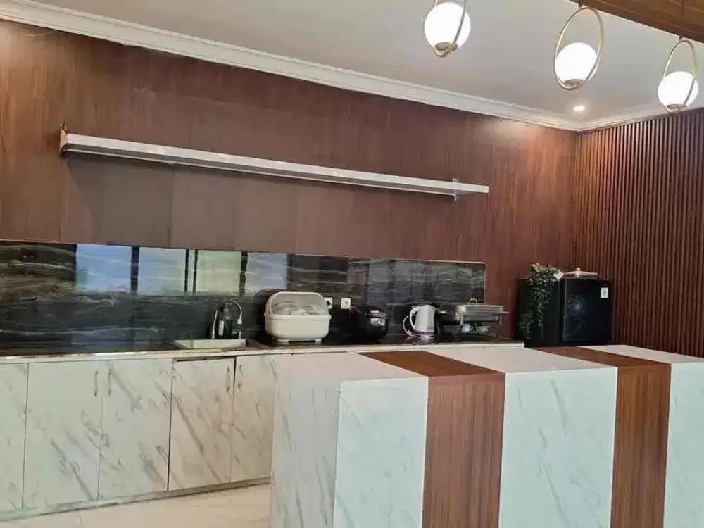 Dijual rumah strategis di cluster barcelona kota wisata cibubur