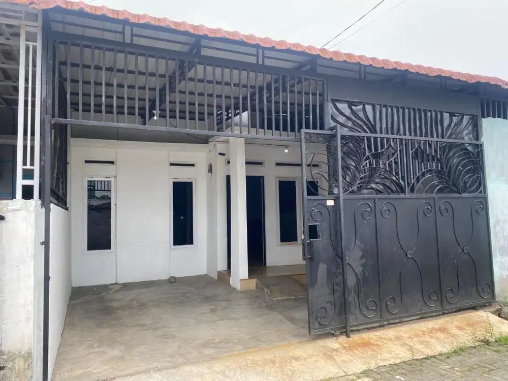 DI SEWAKAN RUMAH -Tembung PASAR 7(Perumahan Puri CenDana)