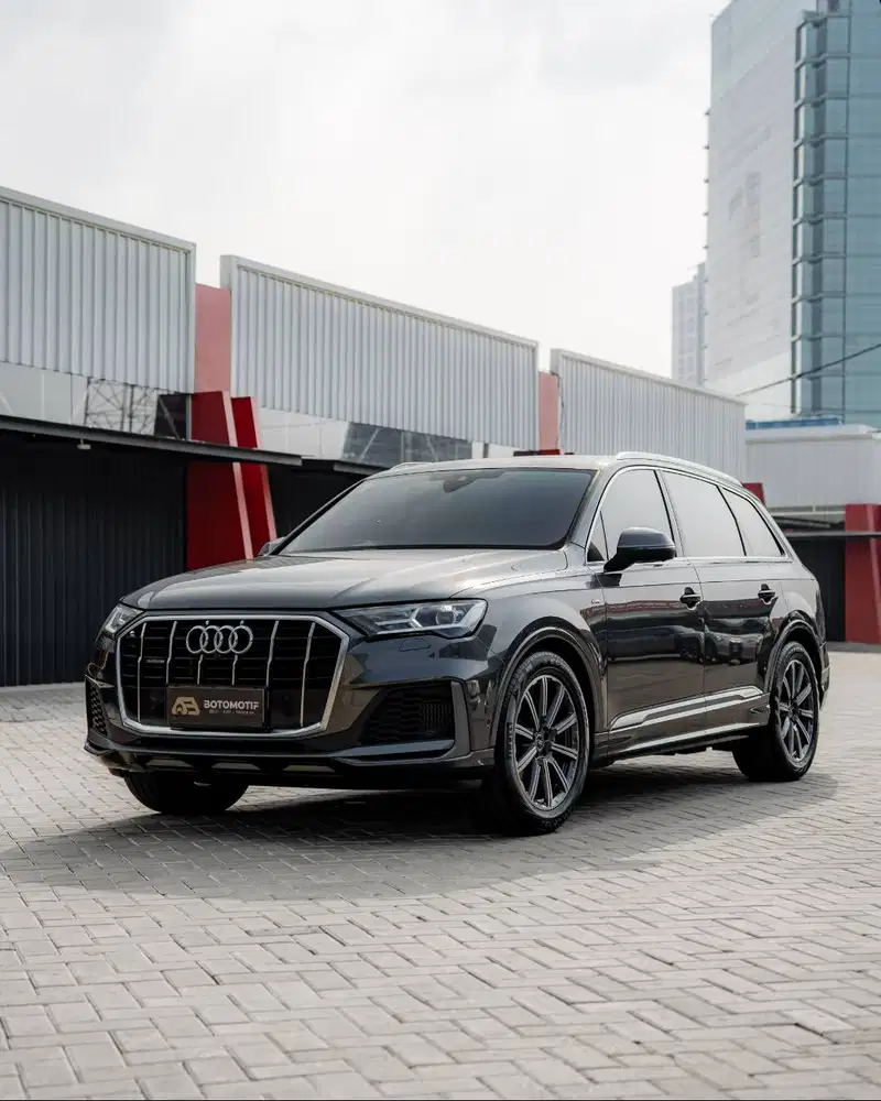 Audi Q7 S Line 55 TFSI quattro Facelift 2022