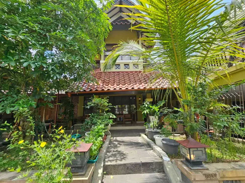 Rumah Mewah Dalam Perumahan Elite Jalan Kaliurang Ngaglik Sleman