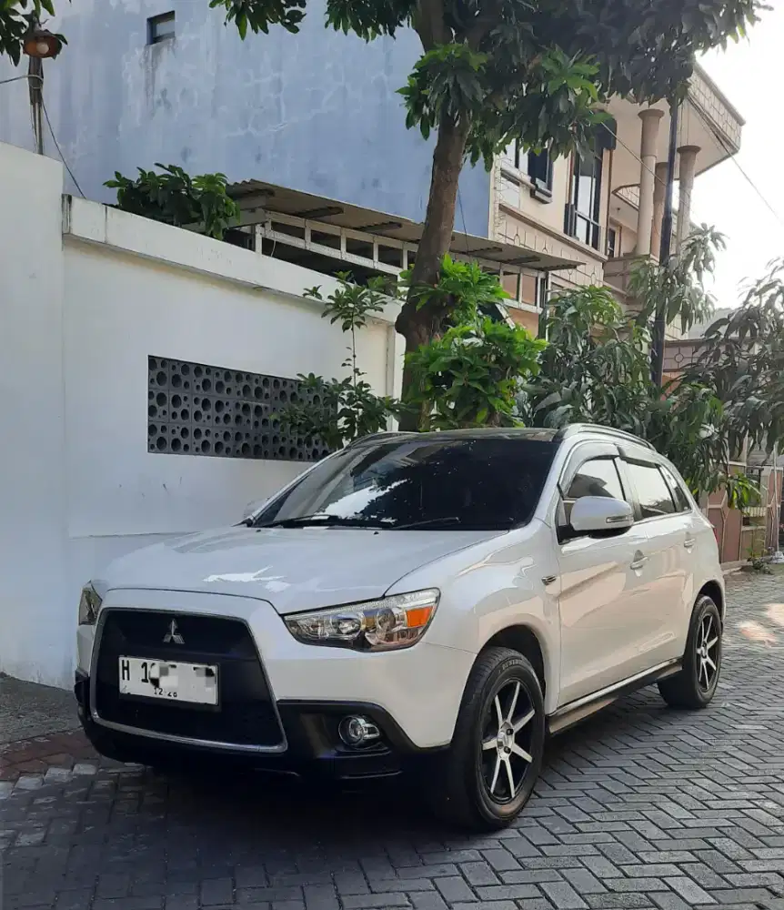 OUTLANDER 2.0 PX MATIC SUNROOF 2013/14