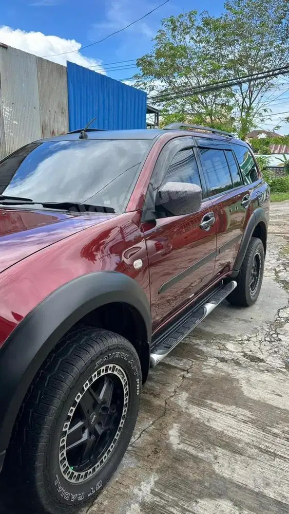 Pajero Sport 2.5D Exceed (4x2) A/T