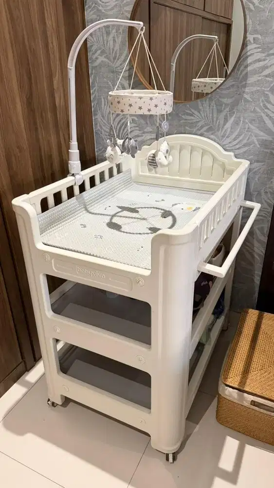 Dulcia Changing Table – Preloved Kondisi Bagus