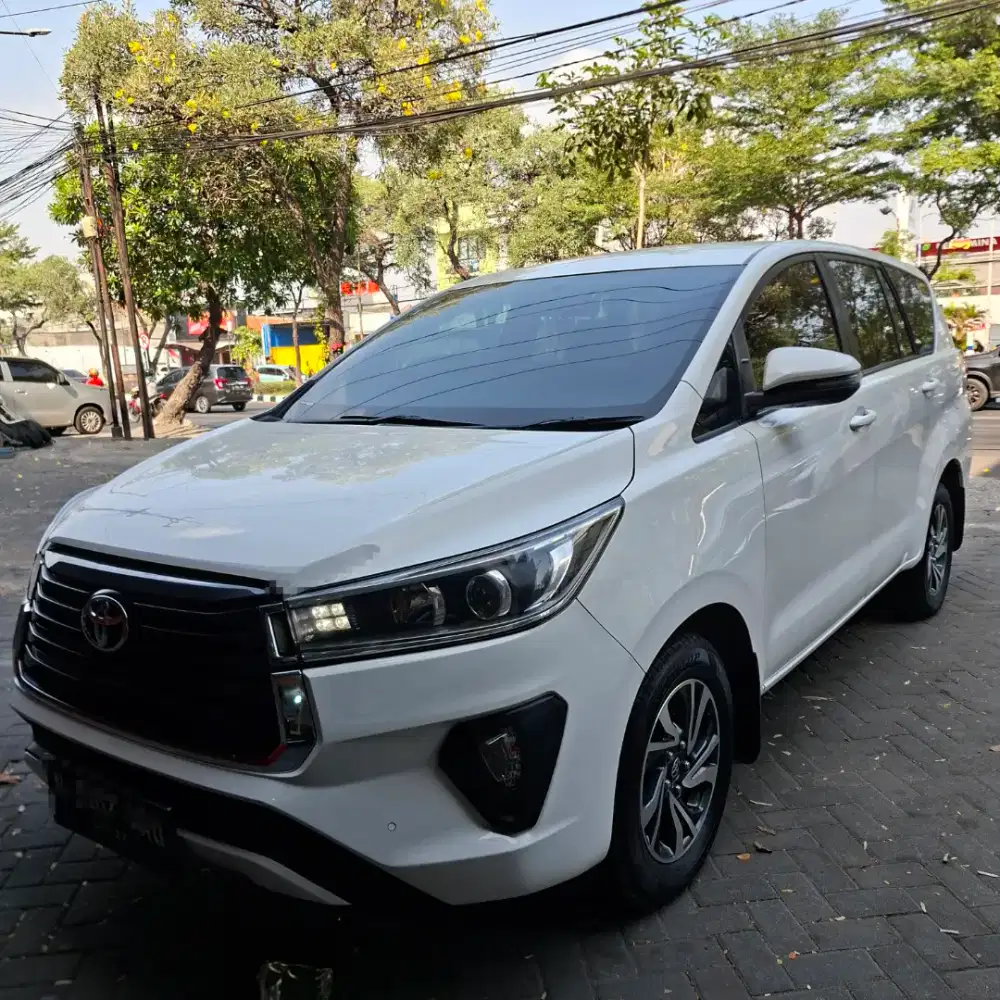 Kijang Innova Reborn V Diesel Matic 2022 Euro 2