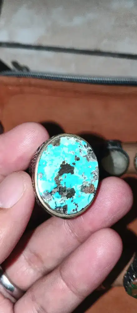 Cincin pirus Persia