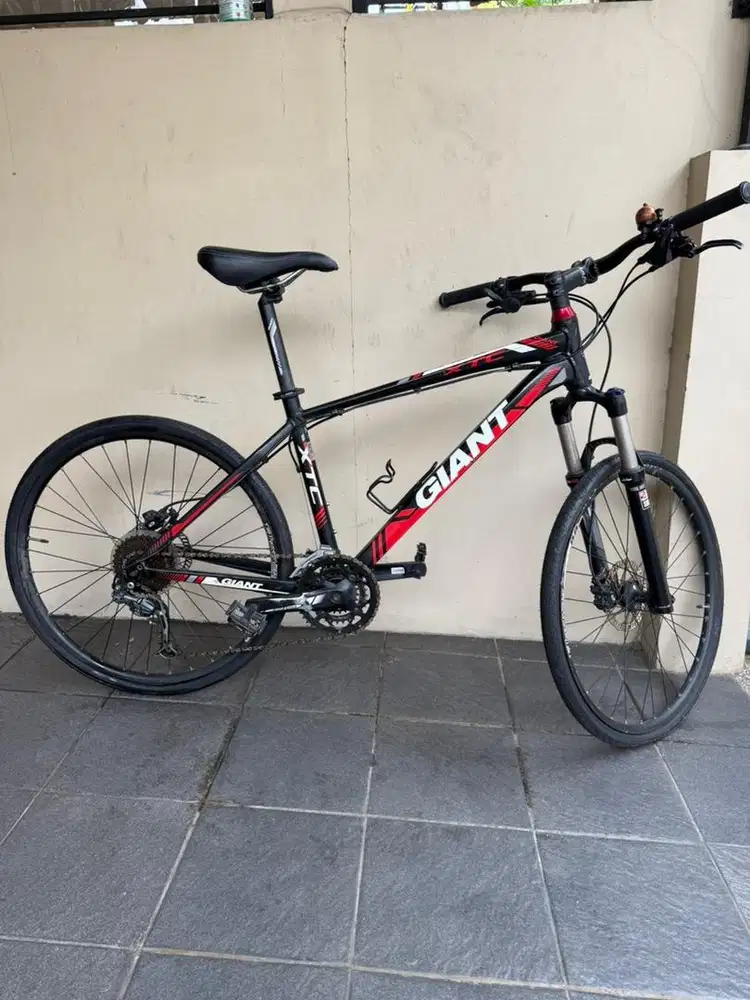 Dijual sepeda MTB Giant XTC