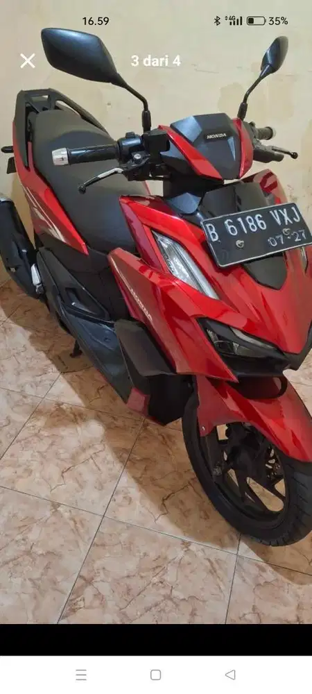 Vario 160 merah