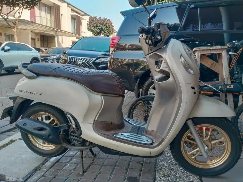 Dijual motor scoopy pemakaian pribadi