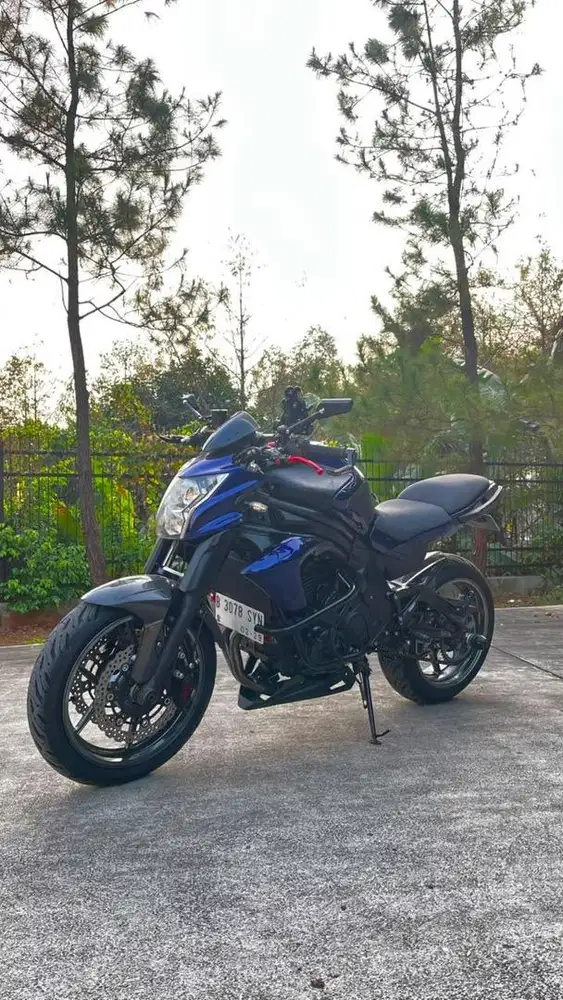 Kawasaki ER-6n 2012